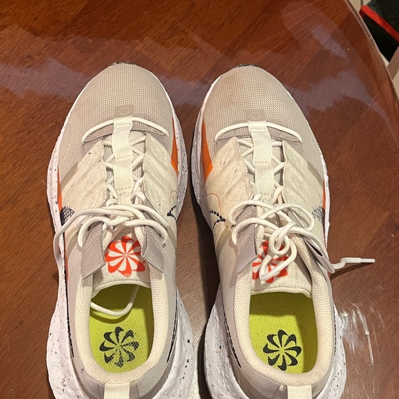 Nike 11.5 men’s running shoes in good condition - Picture 2 of 4